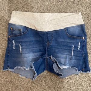 Maternity shorts everything must go by 8/13